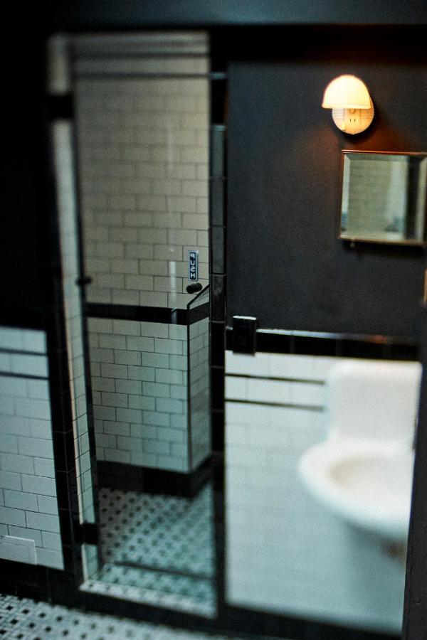 Crew's Quarters Boarding House - Caters To Men 2* Provincetown
